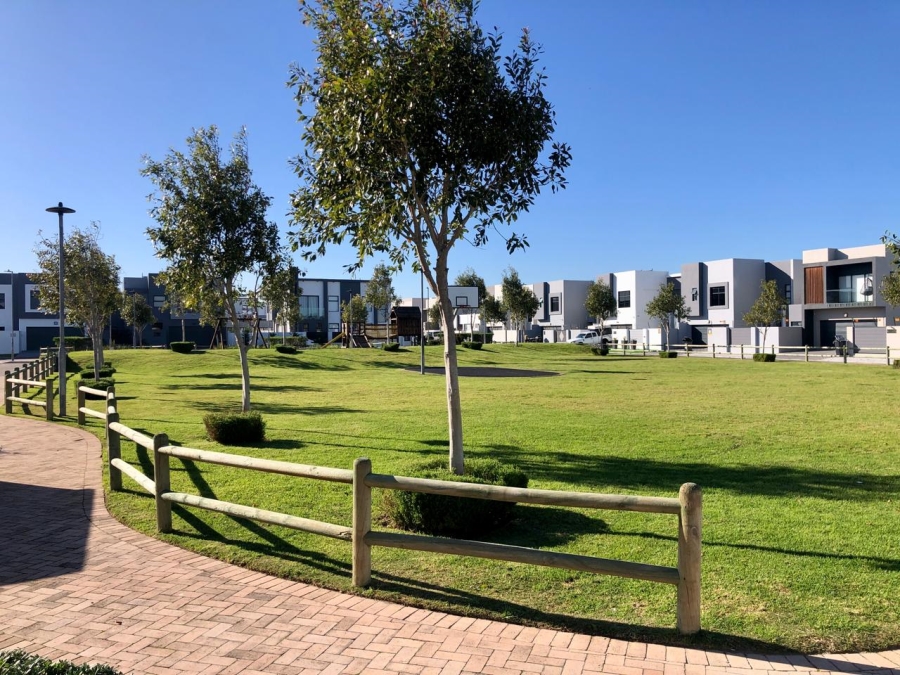 4 Bedroom Property for Sale in Sandown Western Cape